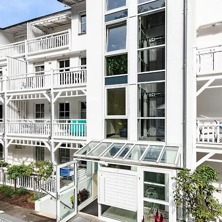 Apartment Seeschloss, App 32 Direkt An Der Strandpromenade, Toplage